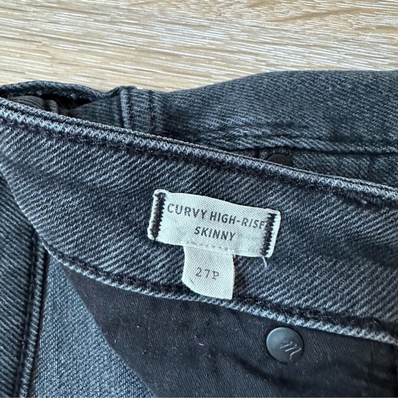 Madewell Petite Curvy High-Rise Skinny Jeans in Starkey Wash - Size P27 - Picture 12 of 16